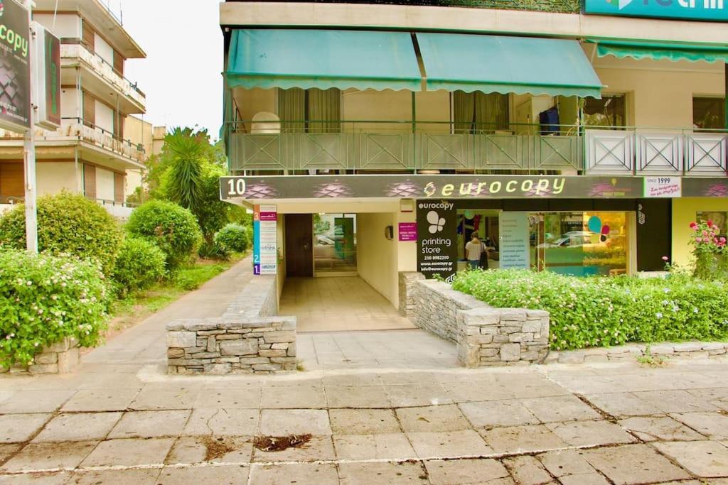 Glyfada Path Of Poets Atenas Exterior foto