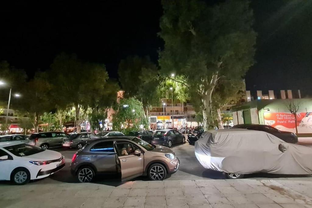 Glyfada Path Of Poets Atenas Exterior foto